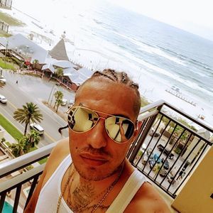 Meet your Posher, Adrian